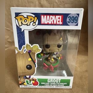 NWT Funko Pop Guardians of the Galaxy Groot as Christmas Tree (399) Vinyl Figure